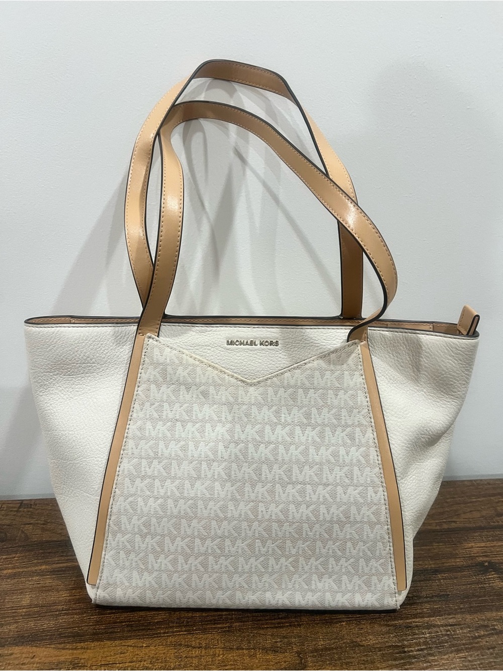 Michael Kors Cream & Tan MK Signature Shoulder Tote